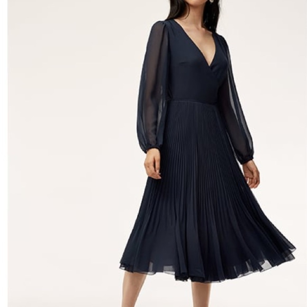 Aritzia Wilfred Beaune Wrap Dress in Navy